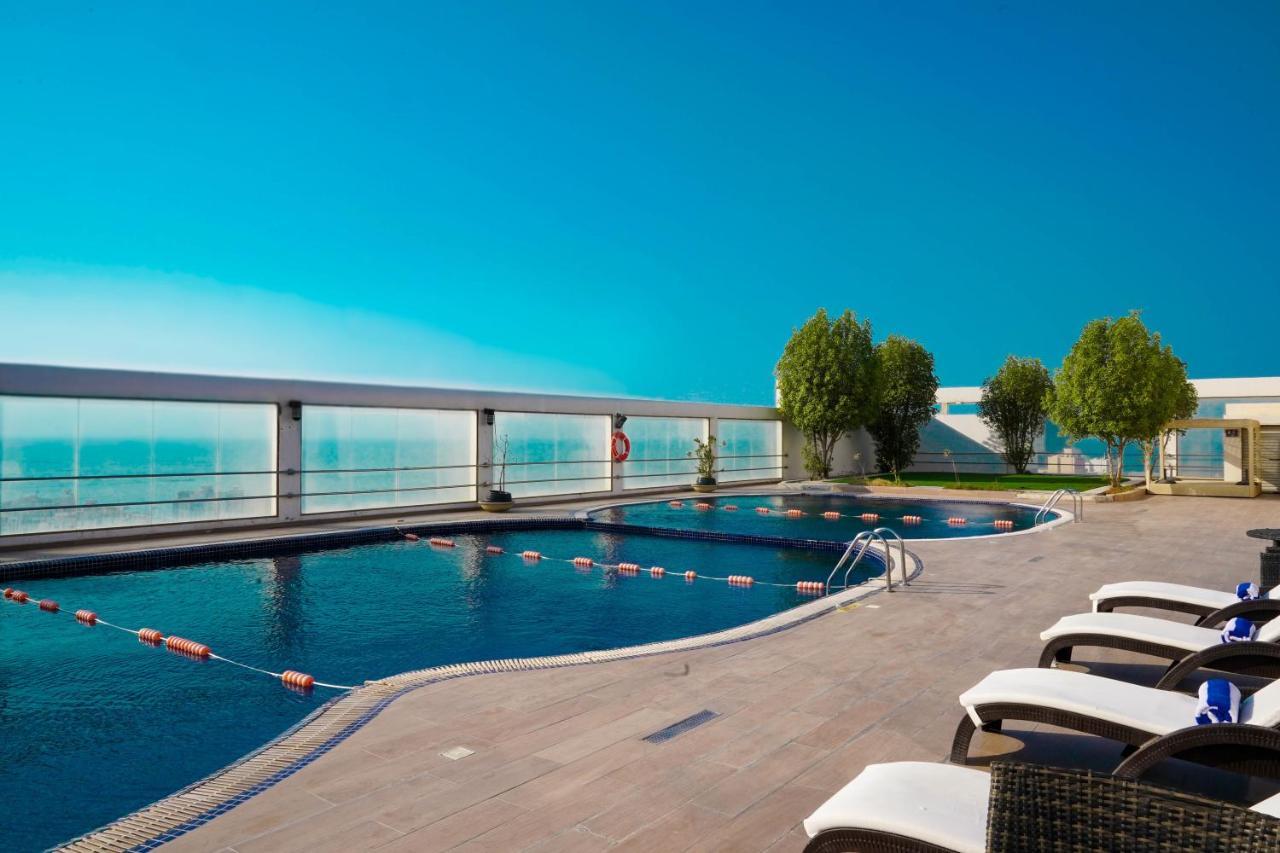 Nordic Palace And Spa Manama Exterior photo
