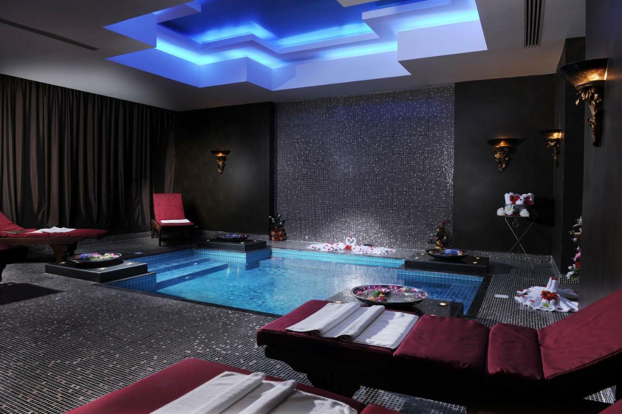 Nordic Palace And Spa Manama Exterior photo